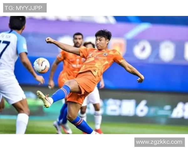 广州富力与山东鲁能激战正酣谁能在中超赛场上笑到最后